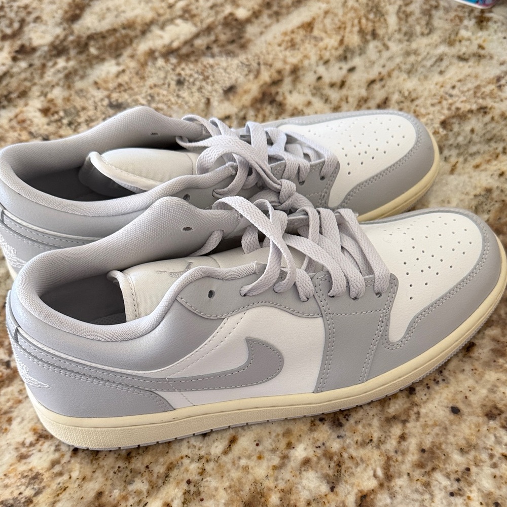 Nike Women's White and Light Gray Low-Top Sneakers with Cream Sole
